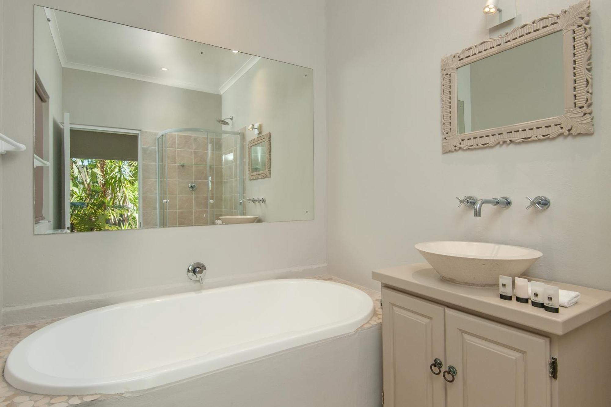 Villa Blu Guesthouse Hermanus Dış mekan fotoğraf